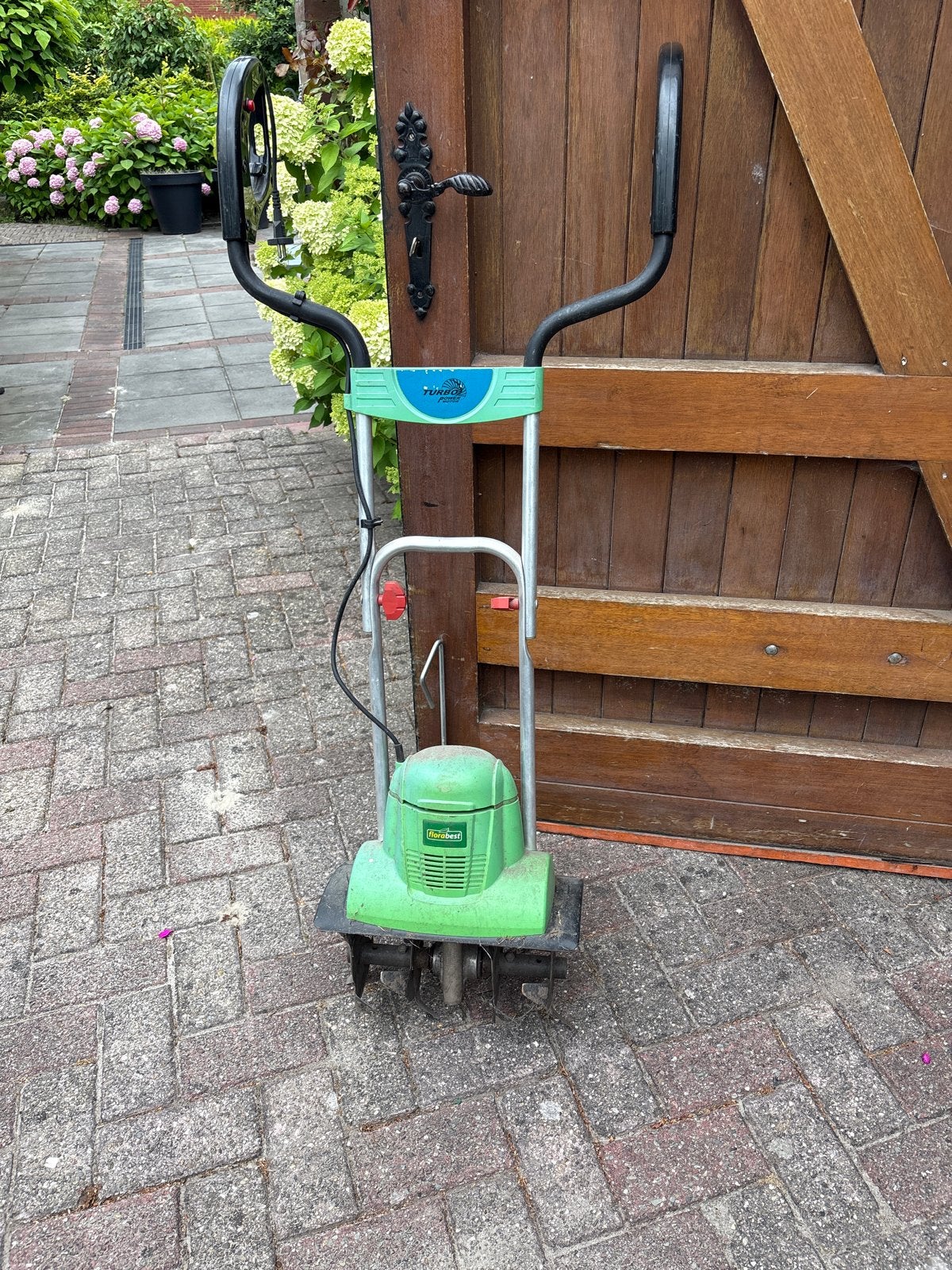 Woelmachine / Tuinfrees - Turbo Power Motor, Tuin en Terras, Hand-tuingereedschap, Ophalen, Gebruikt, Overige soorten