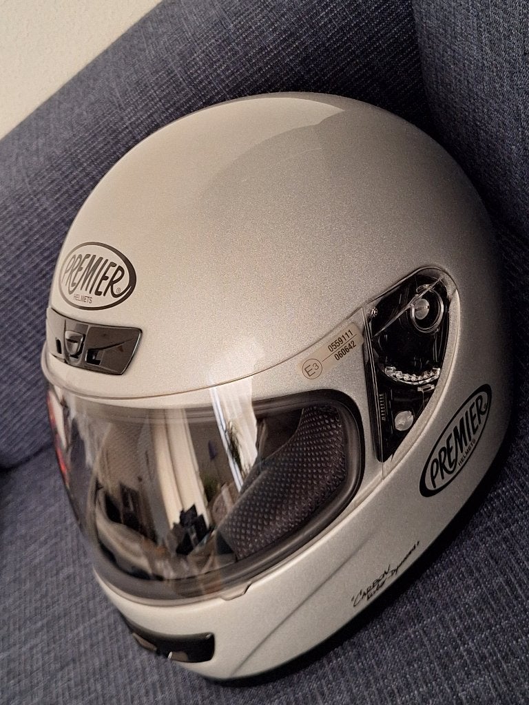 Motorhelm integraal helm, maat 53/54cm, zilver kleurig, Motoren, Overige merken, XS, Ophalen of Verzenden, Integraalhelm