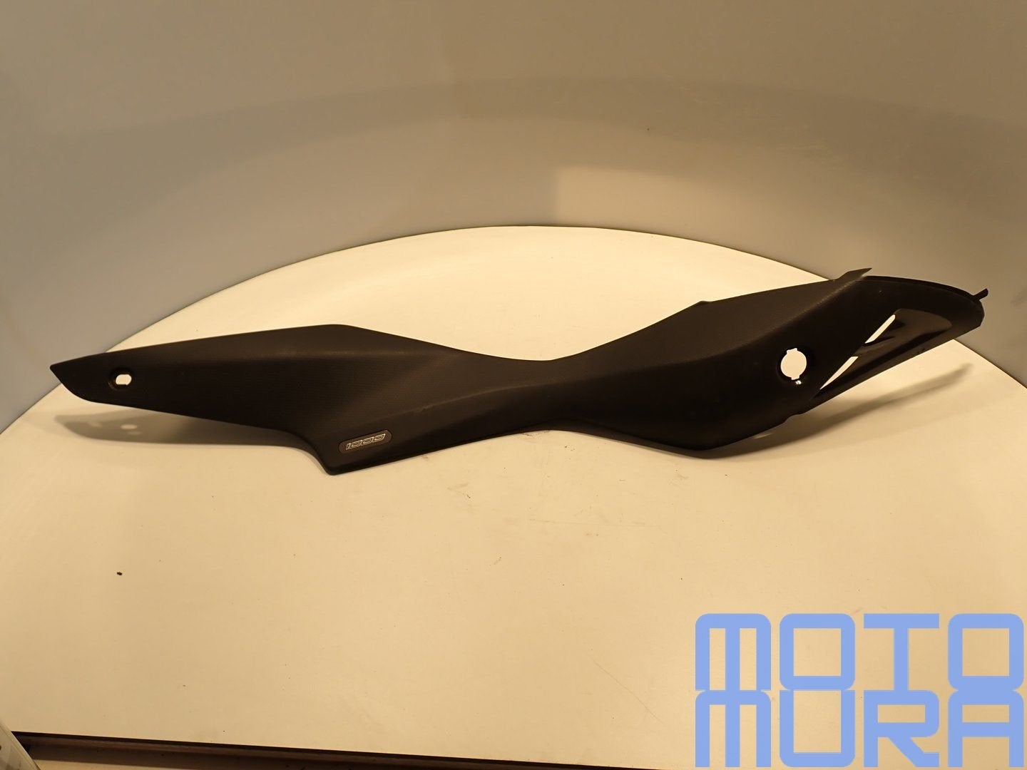 Zijkap frame links voor Aprilia RSV 1000 2004 - 2010 GEN2 si, Gebruikt, -, -, Ophalen of Verzenden