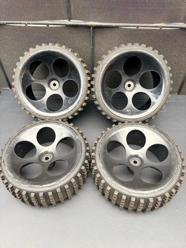 FG Baja Buggy Banden, Hobby en Vrije tijd, Modelbouw | Radiografisch | Auto's, Benzine, Gebruikt, Ophalen of Verzenden, Onderdeel