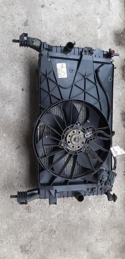 Koelvin radiateur 1600i 16v Opel Meriva A, Ophalen of Verzenden