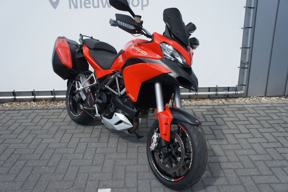 DUCATI MULTISTRADA 1200 S GRANTURISMO (bj 2015) 23,721 km, Motoren, Motoren | Ducati, DUCATI, 2 cilinders, 1198 cc, Motorrijbewijs A