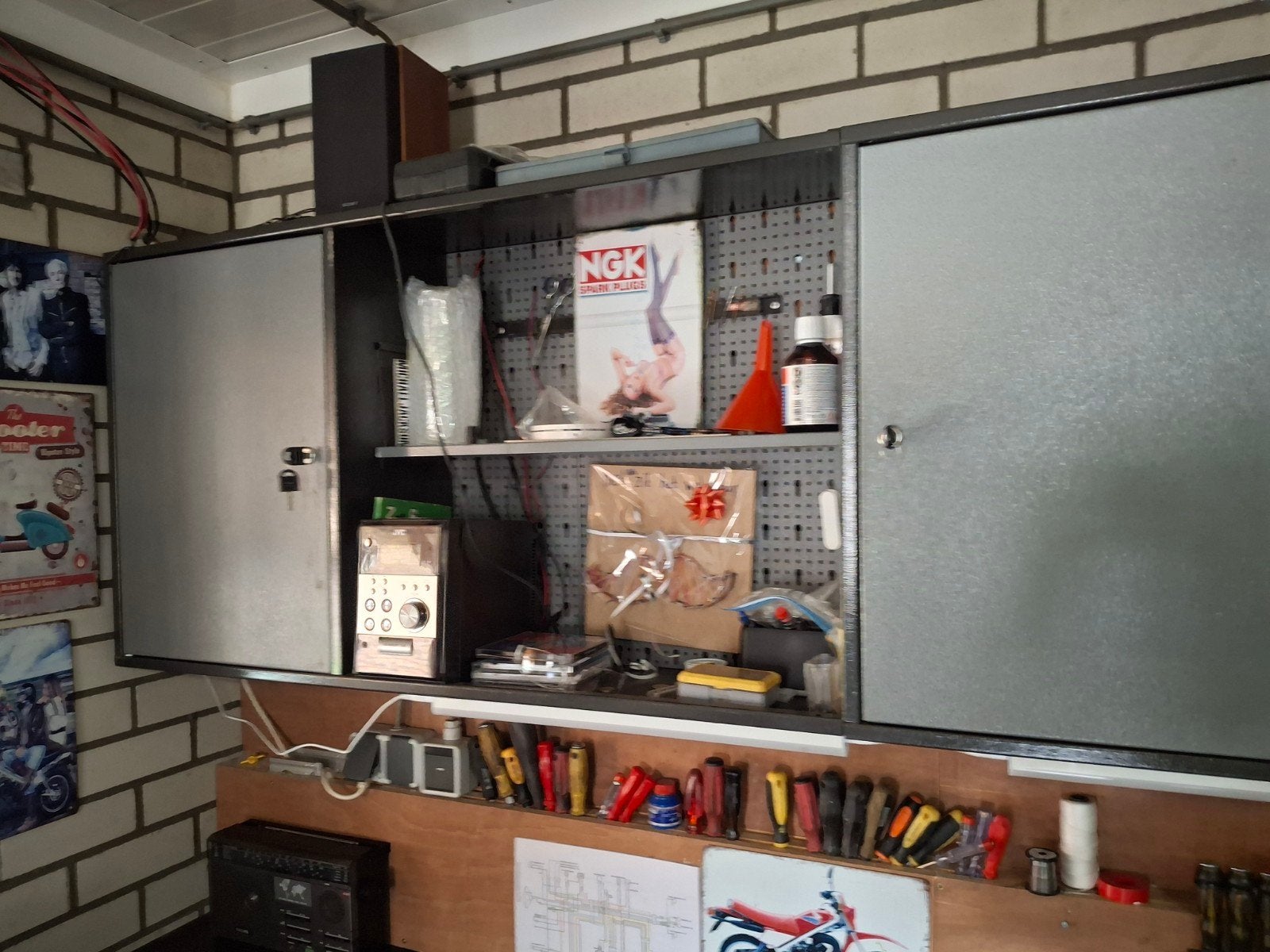 2 stuks werkbank kasten voor boven de werkbank, Ophalen, Zo goed als nieuw, 120 tot 170 cm