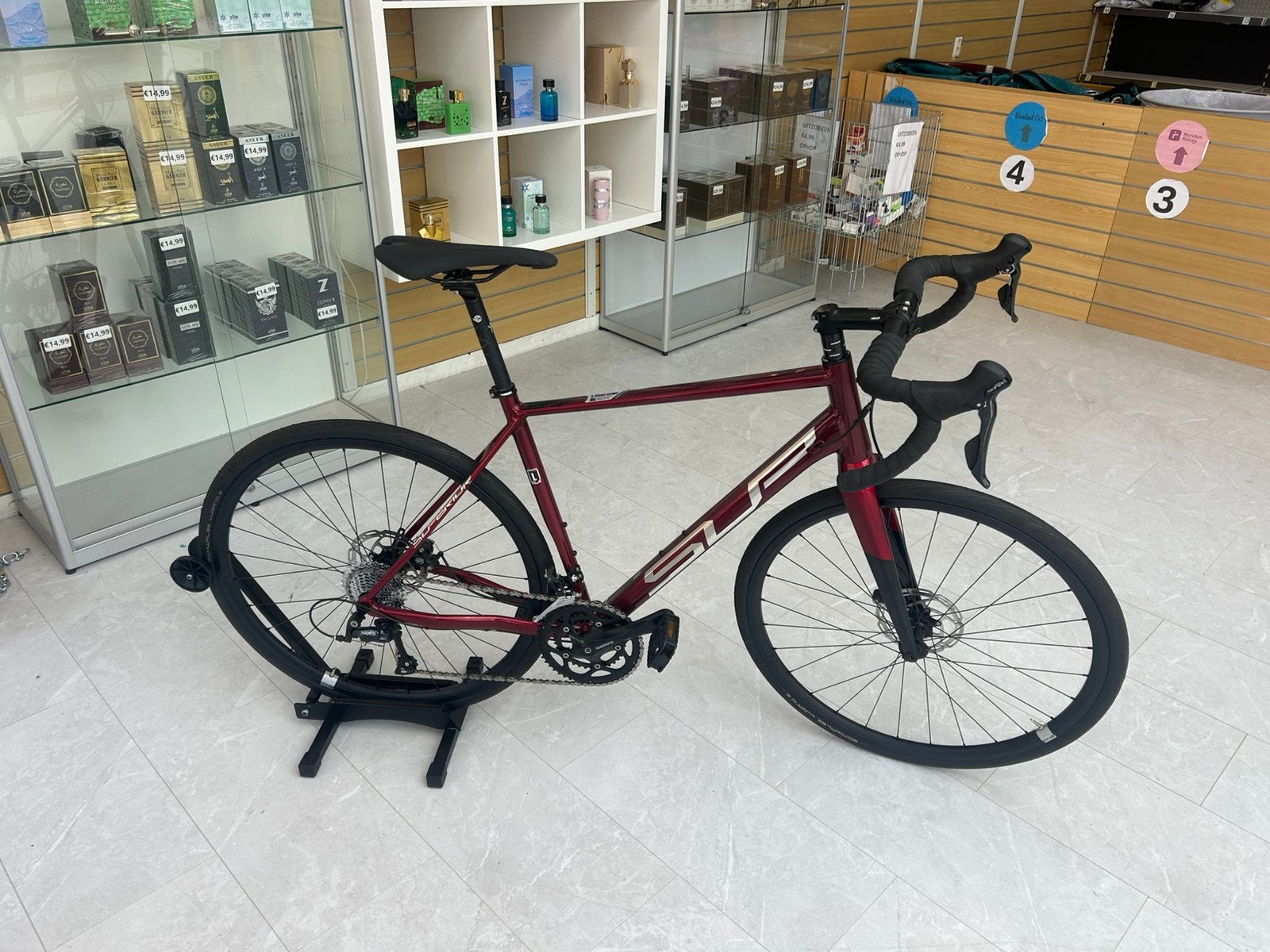 Superior racefiets maat L, showroom model(NIEUW), Overige merken, De ruyterstraat 86, Cycling@steenbergen.cc, Meer dan 20 versnellingen