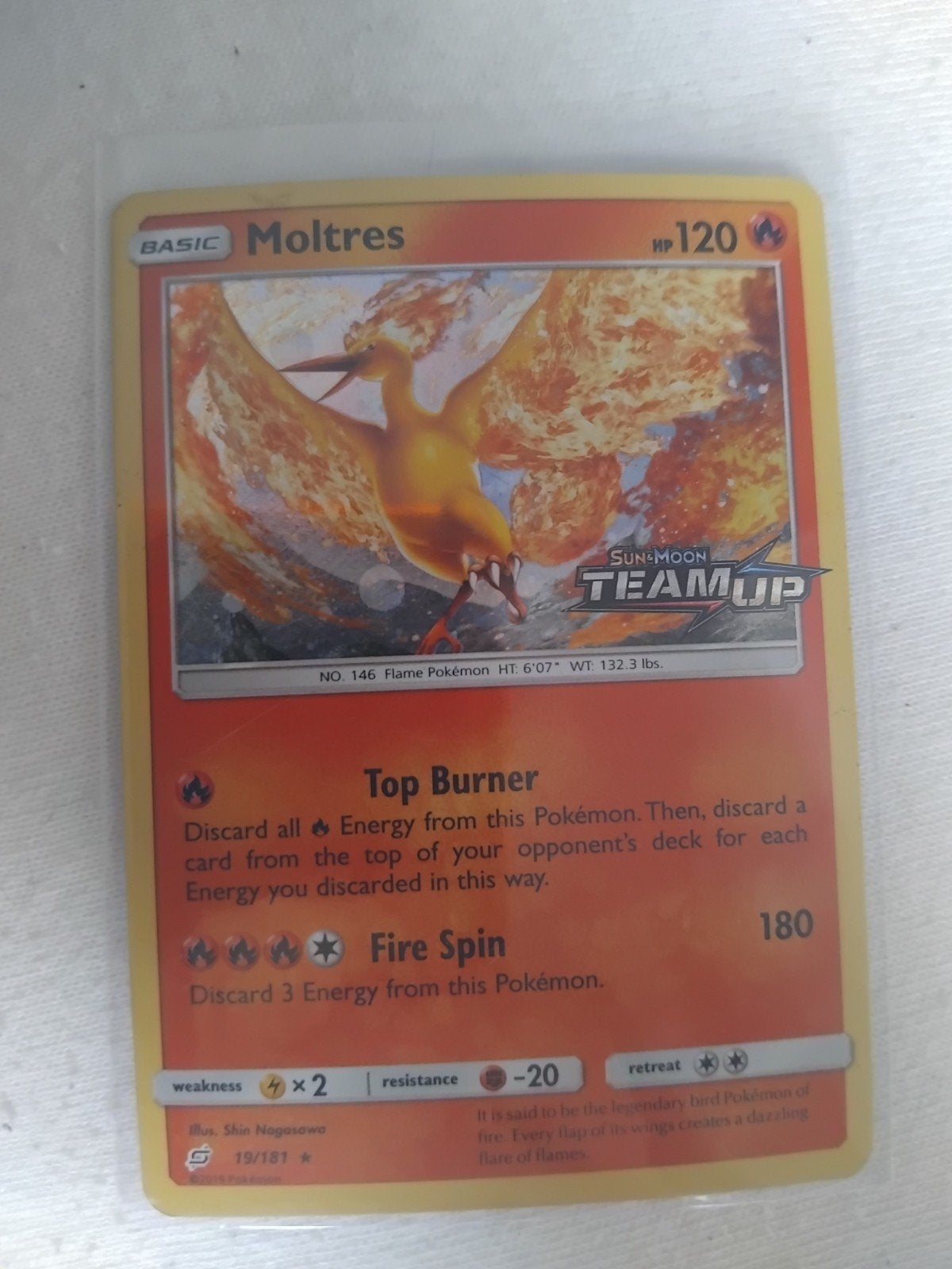 Moltres Pokémon kaart - Sun & Moon Team Up stamped  19/181, Ophalen of Verzenden, Zo goed als nieuw, Losse kaart