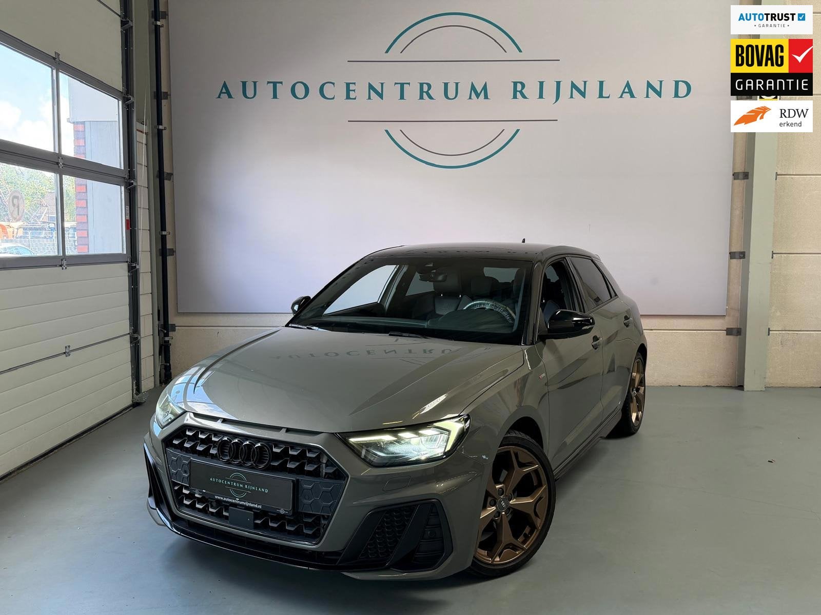 Audi A1 Sportback 30 TFSI S Line edition one Automaat, Carpl, Auto's, Audi, Bedrijf, 1100 kg, 3 cilinders, 999 cc