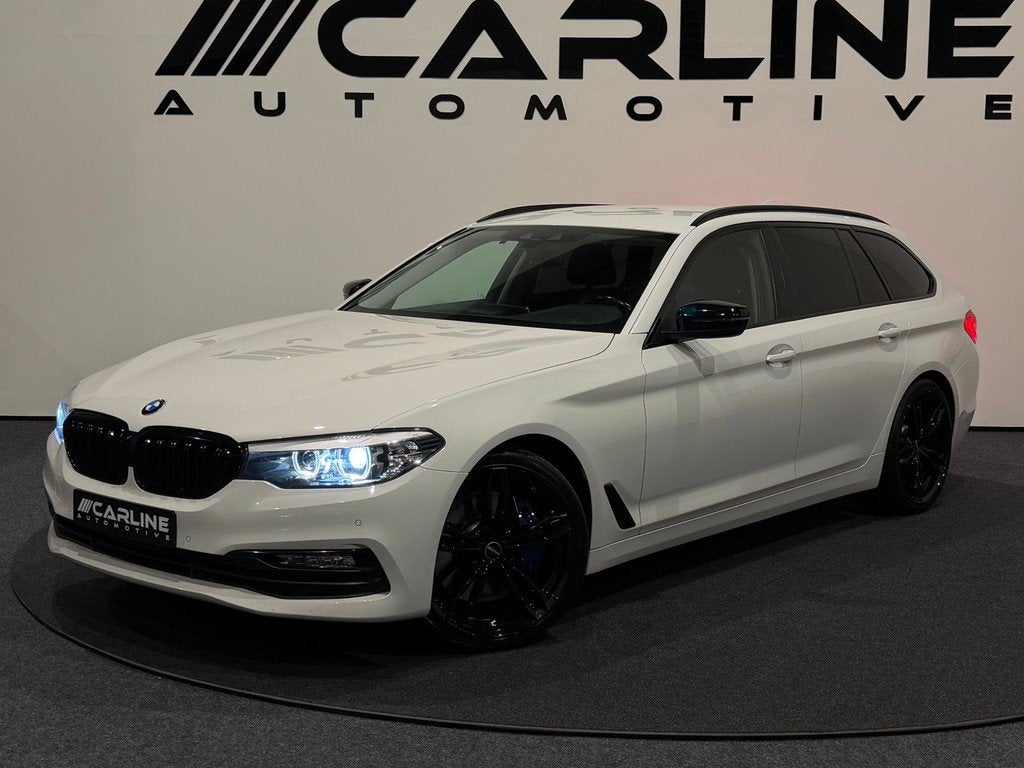 BMW 5-serie Touring 540d xDrive Executive AUTOMAAT CAMERA KE, Auto's, Automaat, Gebruikt, 2993 cc, 2000 kg