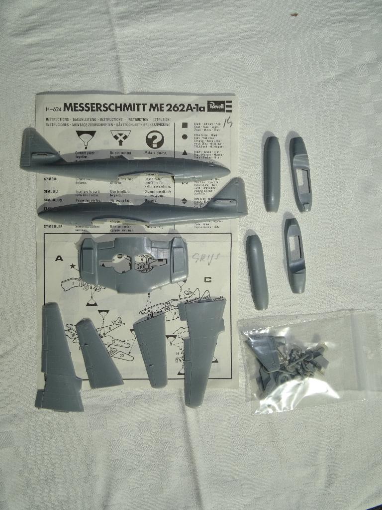 Messerschmitt ME-262A-1A - Revell, 1:72 tot 1:144, Gebruikt, Revell, Ophalen of Verzenden