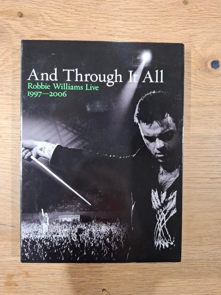 And Through It All - Robbie Williams live 1997-2006, Cd's en Dvd's, Dvd's | Muziek en Concerten, Alle leeftijden, Ophalen of Verzenden
