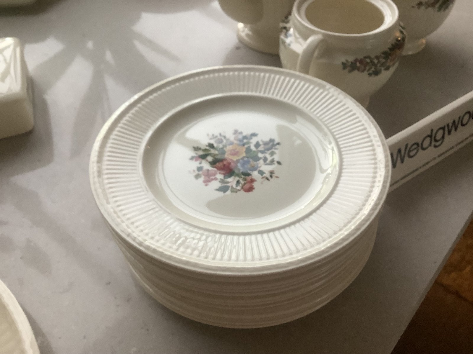 11 puntgave gebaksbordjes WEDGWOOD CONWAY, Ophalen of Verzenden