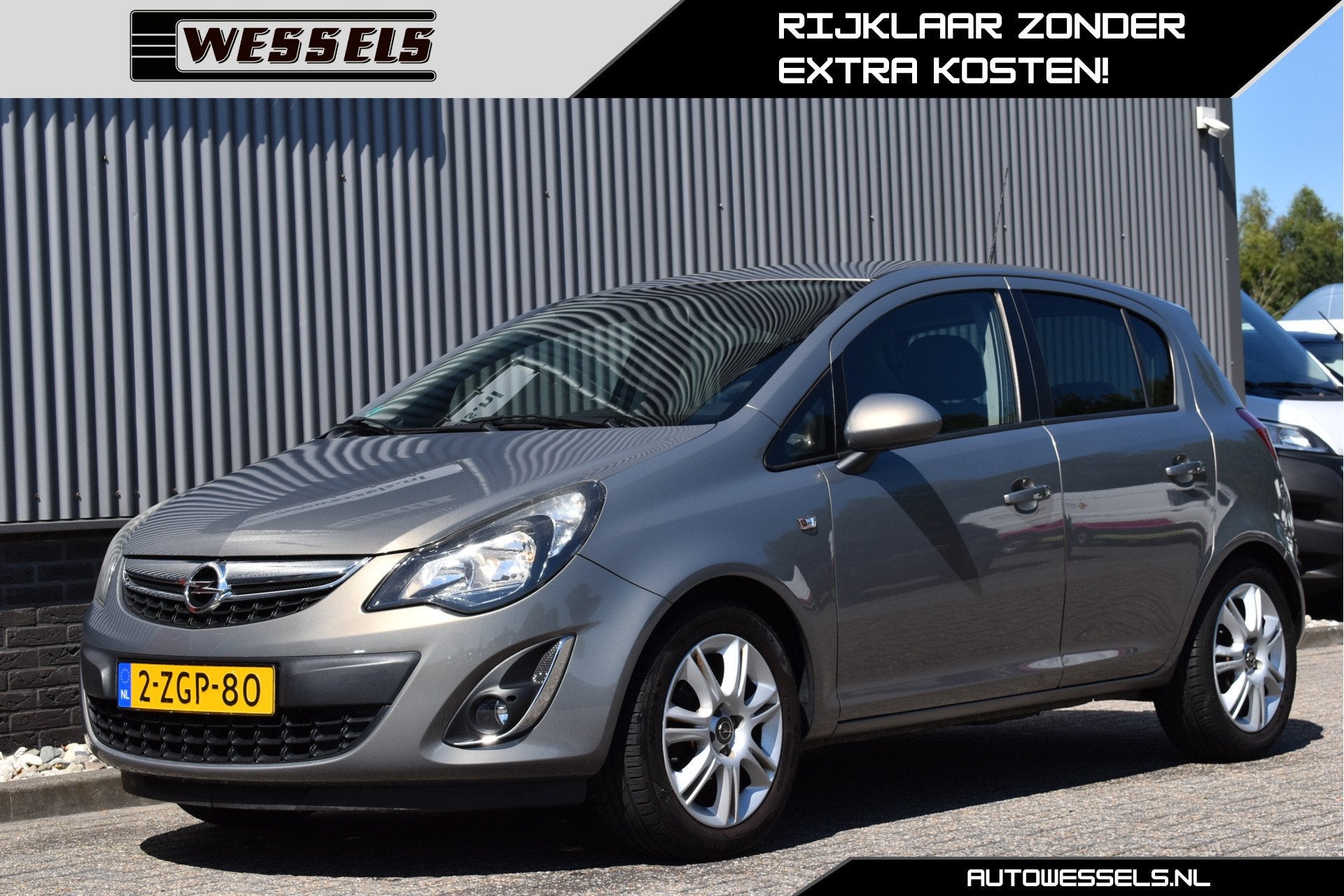 Opel Corsa 1.2-16V BlitZ Stoel/stuurverwarming, Cruise contr, Auto's, Voorwielaandrijving, Euro 5, Gebruikt, 750 kg