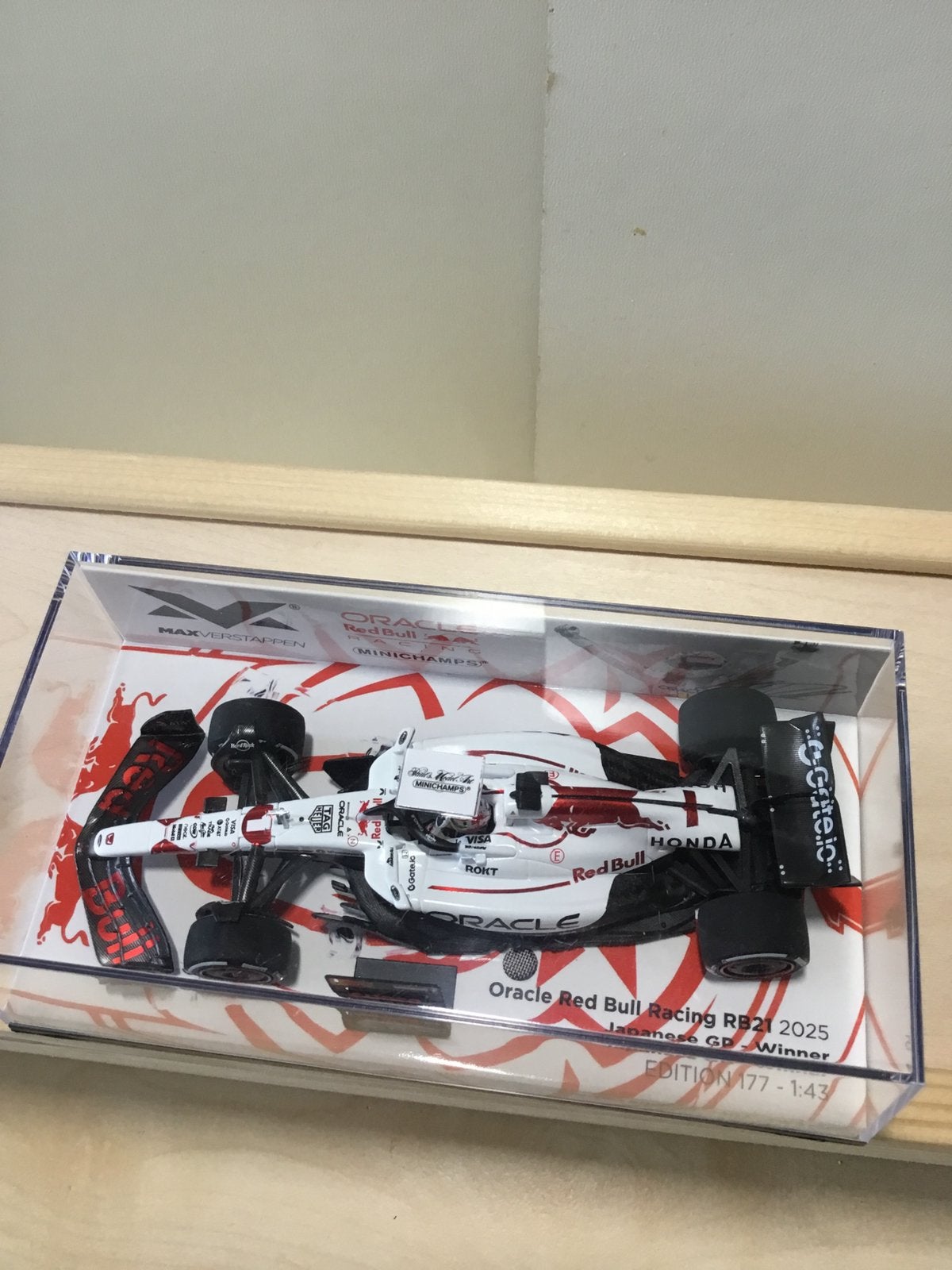 Rb 21 japan Max Verstappen 1:43, Ophalen of Verzenden, Zo goed als nieuw, Formule 1