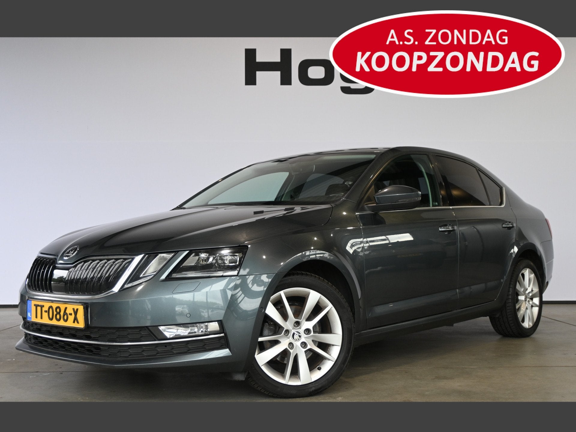 Skoda Octavia 1.0 TSI Greentech Style Business Automaat Navi, Stof, Gebruikt, Met garantie (alle), 116 pk