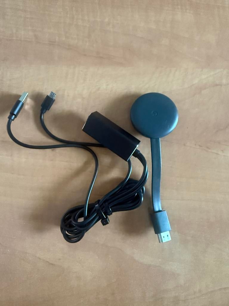Google Chromecast V3 + Ethernet dongel, Verzenden, Zo goed als nieuw, Overige typen
