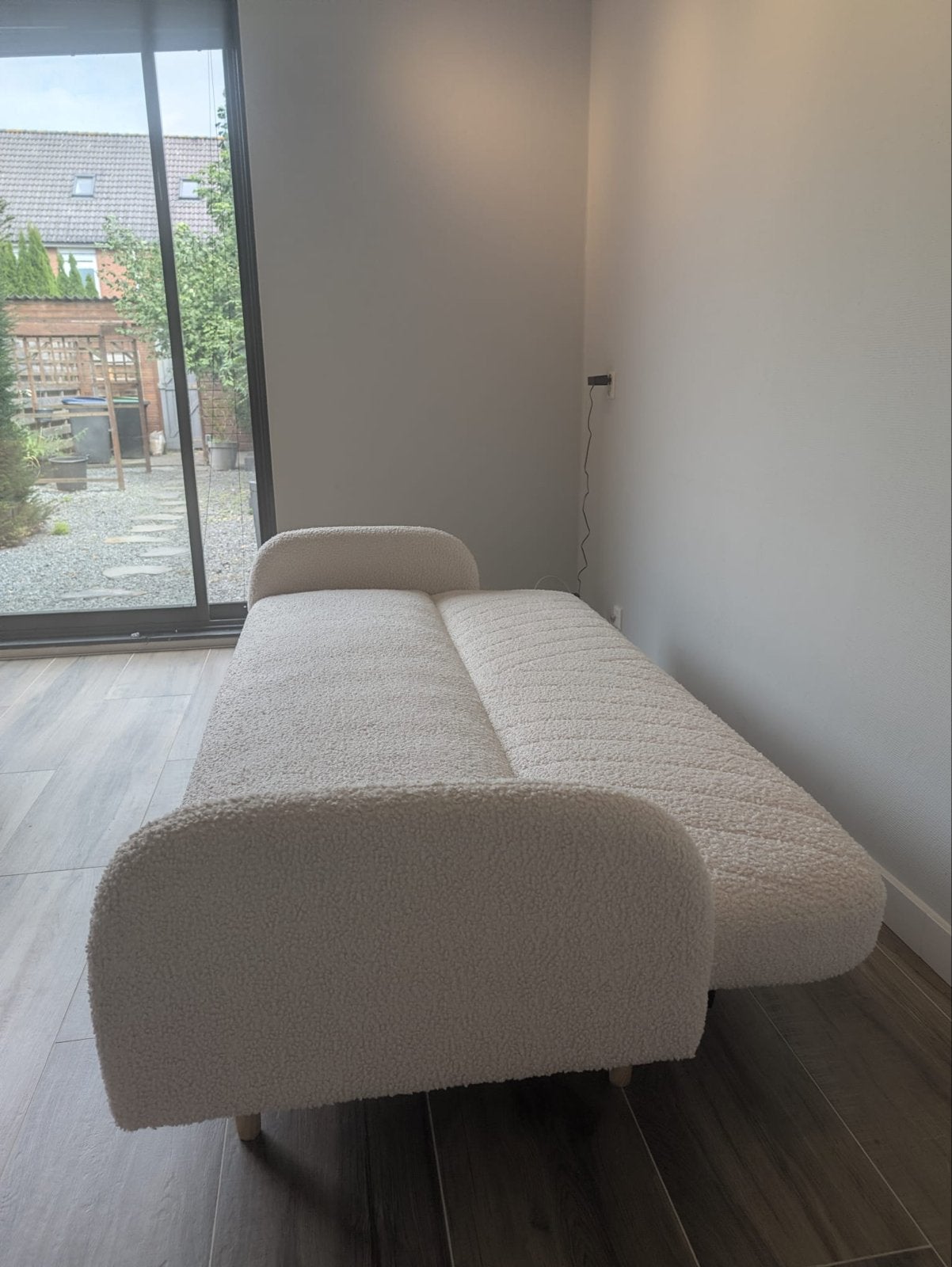 Foto 3 van JYSK PARADIS Sofa Bed – Off-White Teddy / Oak