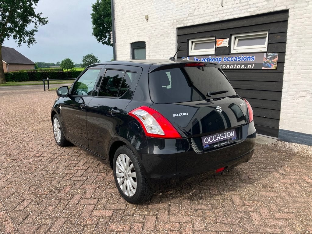 Suzuki Swift 5 deurs 1.2 EXCLUSIVE 16"inch cruise control LE, Auto's, Suzuki, Voorwielaandrijving, Gebruikt, 1242 cc, 4 cilinders