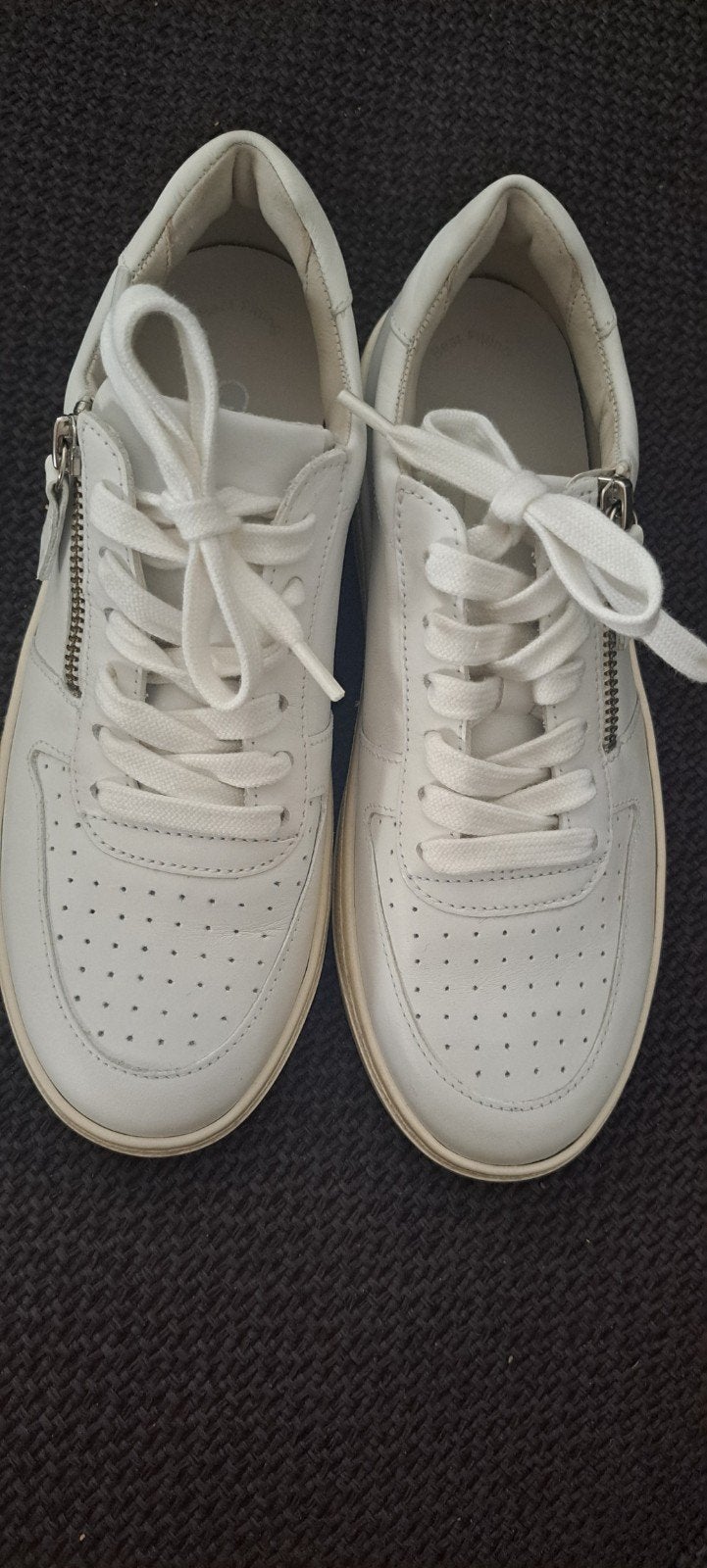 Gabor witte sneakers met rits - Maat 4.5, Wit, Gabor, Nieuw, Ophalen of Verzenden
