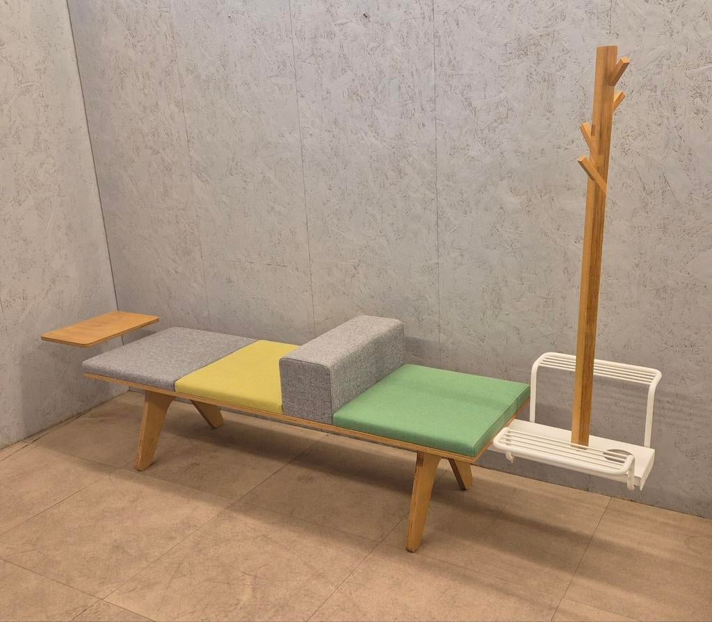 Design halbank met kapstok en tafeltje – Scandinavisch, Ophalen, Gebruikt, Minder dan 75 cm, Driepersoons