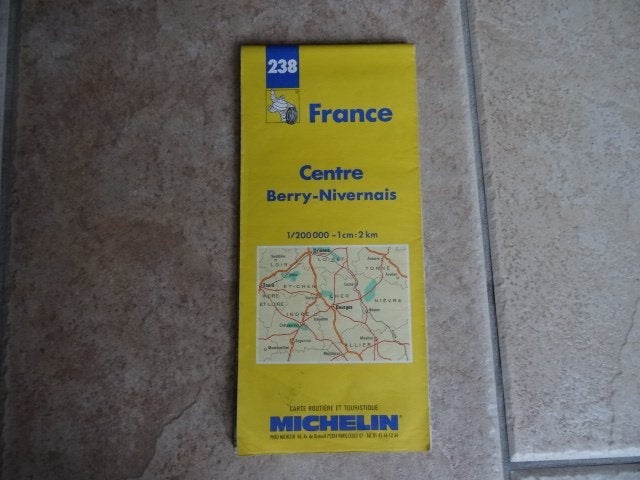 michelin wegenkaart 238 Centre, berry, Nivernais, Allier, Gelezen, Ophalen of Verzenden, Landkaart, 2000 tot heden