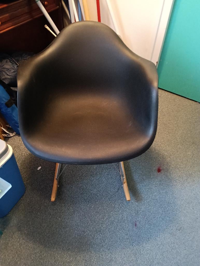 Scandinavische kuipstoel, Ophalen, Hout, ., Zwart