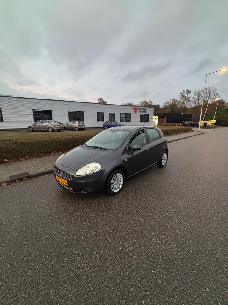Fiat Grande Punto 1.4 Edizione Lusso 5-deurs AIRCO, Auto's, Fiat, Voorwielaandrijving, Stof, Zwart, 4 cilinders