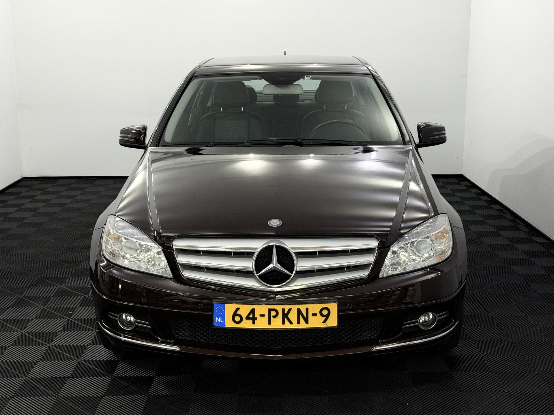 Mercedes-Benz C-Klasse 180 CGI BlueEFFICIENCY Business Class, Automaat, Achterwielaandrijving, Bruin, Sedan