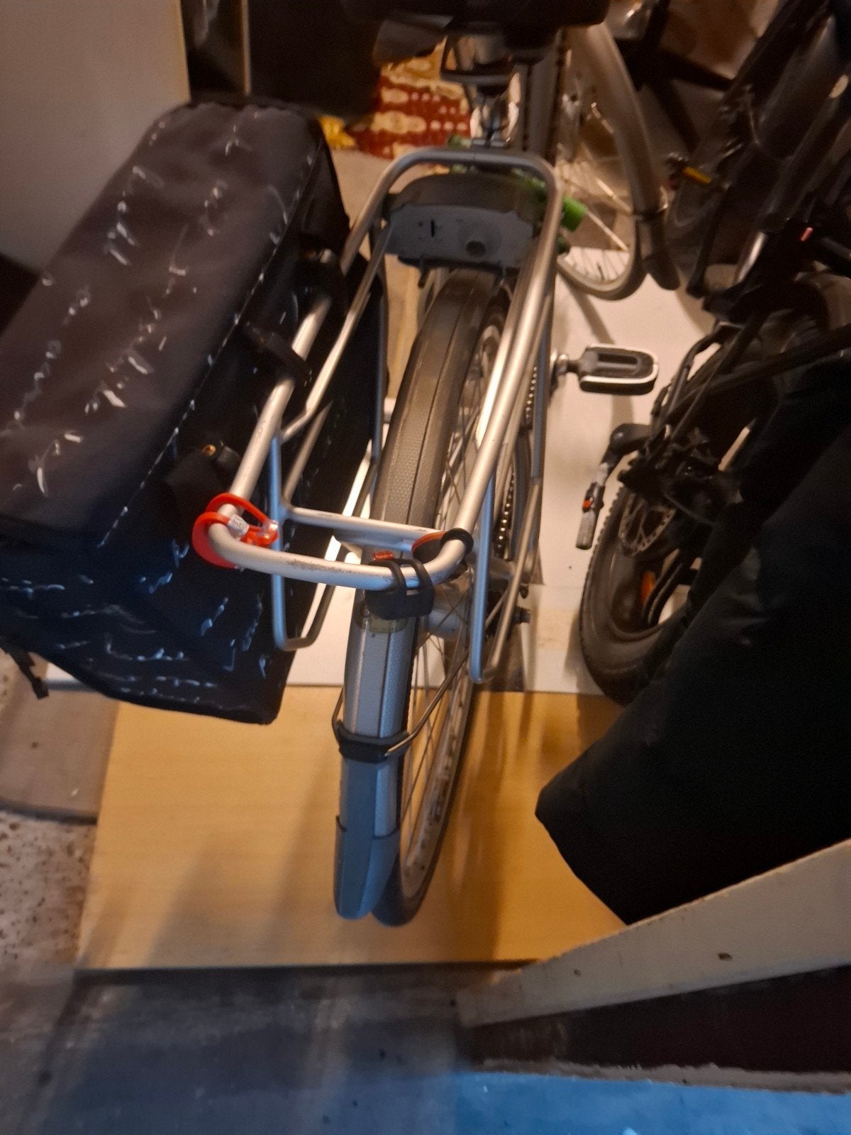 Mooie en comfortabele Gazelle Orange stadsfiets + fietstasse, Ophalen of Verzenden