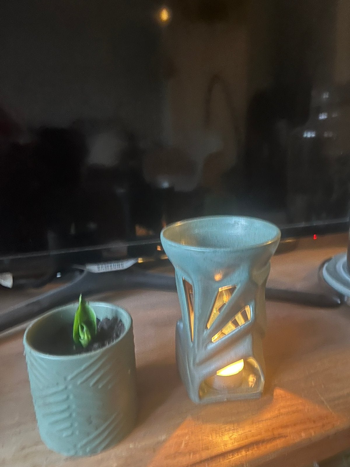Plantje en waxinelichtbrander, Ophalen