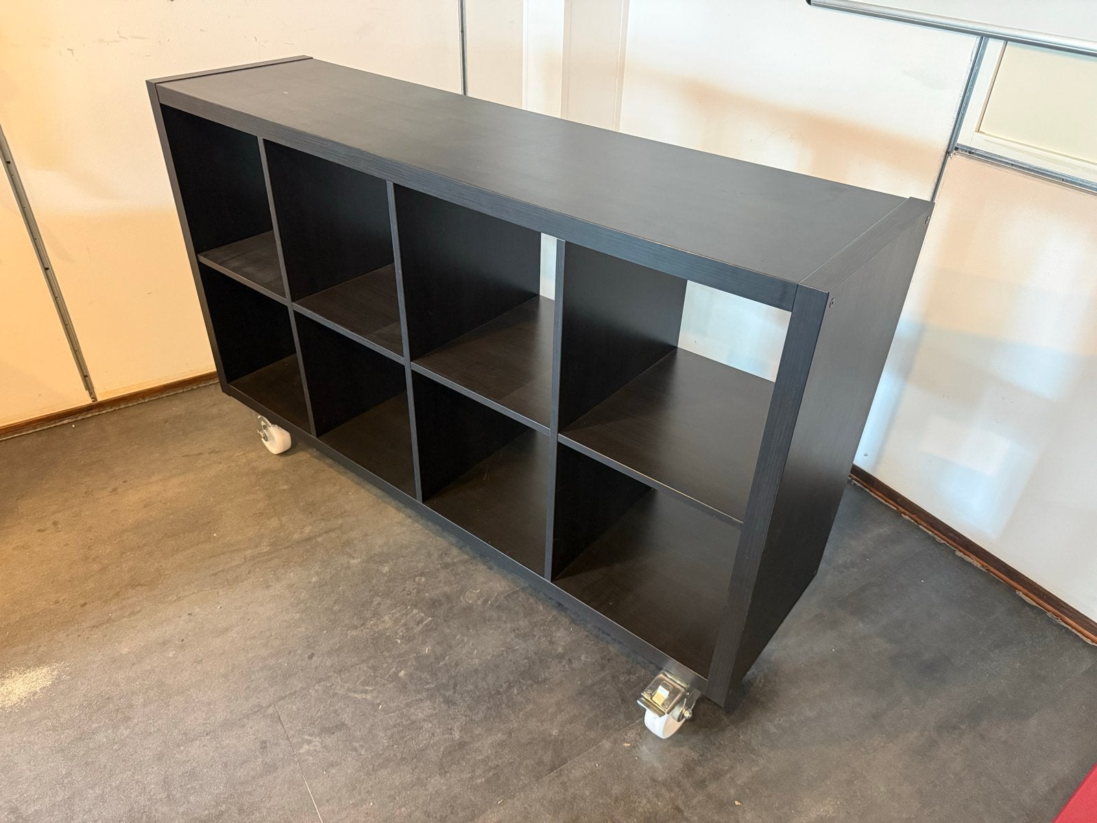 IKEA Kallax / Expedit kast op wielen - Zwartbruin, Ophalen, Gebruikt