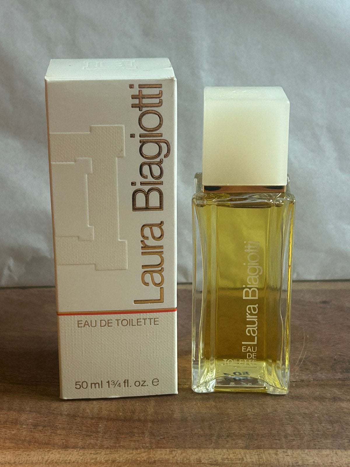 Laura Biagiotti by Laura Biagiotti 50ml edt, Ophalen of Verzenden, Nieuw