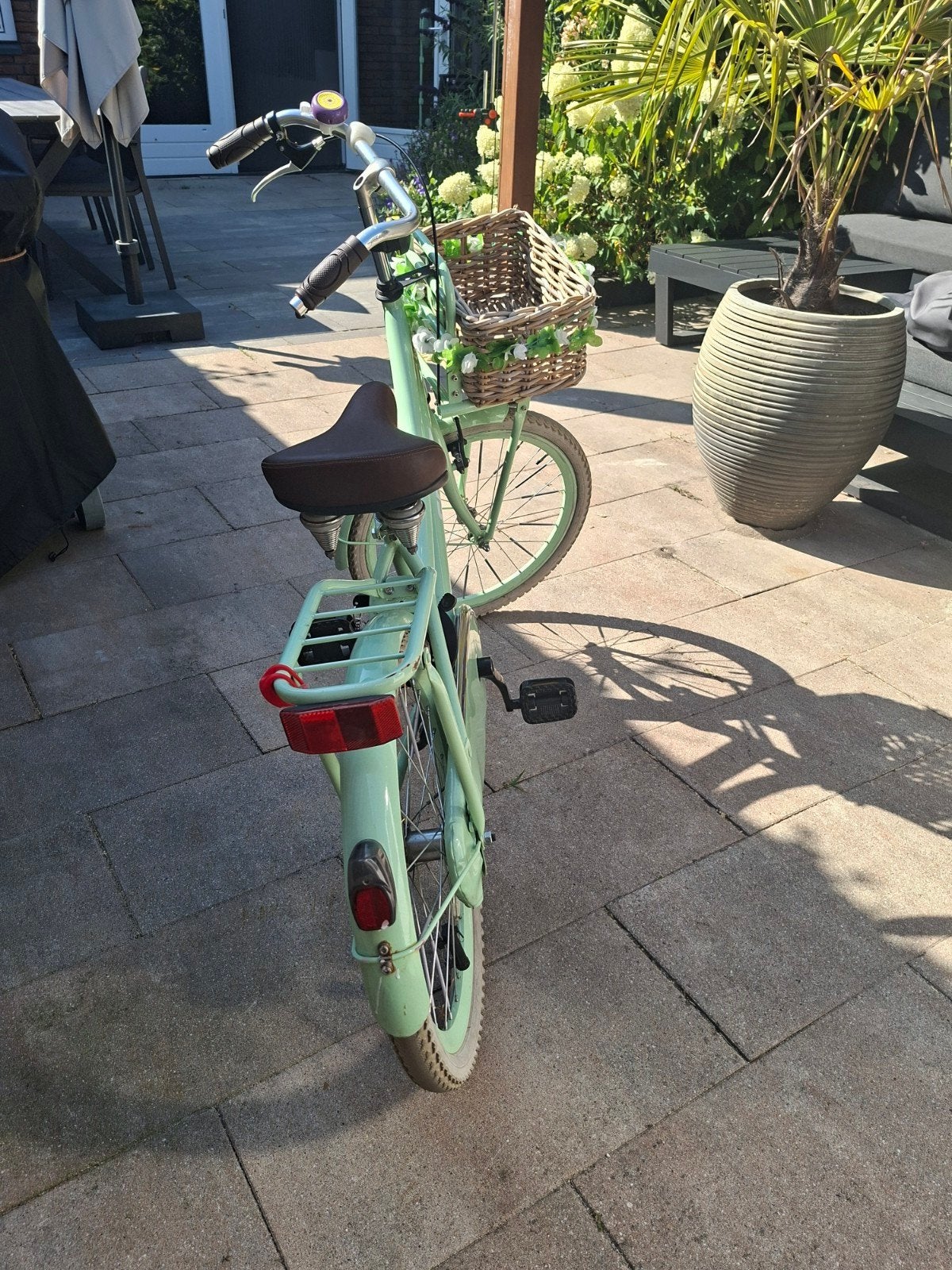 Spirit Meisjesfiets 22 inch - Mintgroen met Mand, Ophalen, Terugtraprem, Handrem, Spirit