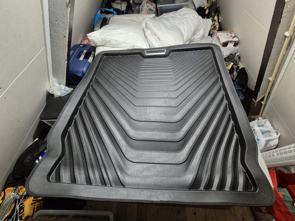 Originele BMW Kofferbakmat - Perfecte Bescherming, Auto diversen, Kofferbakmatten, Ophalen of Verzenden, Zo goed als nieuw