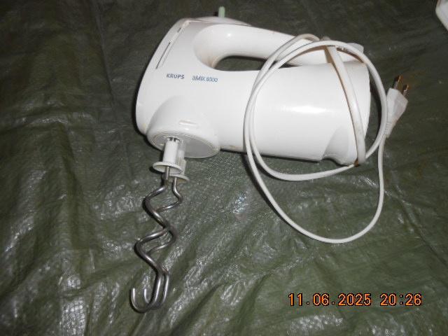 handmixer krups, Minder dan 1 liter, Ophalen of Verzenden, Zo goed als nieuw, 3 snelheden of meer