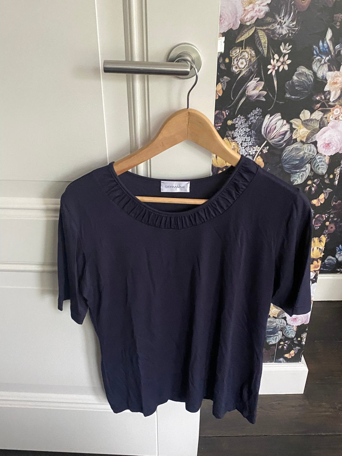 Truitje donkerblauw merk Germaine maat 38, Kleding | Dames, Maat 38/40 (M), Blauw, Ophalen of Verzenden, Zo goed als nieuw