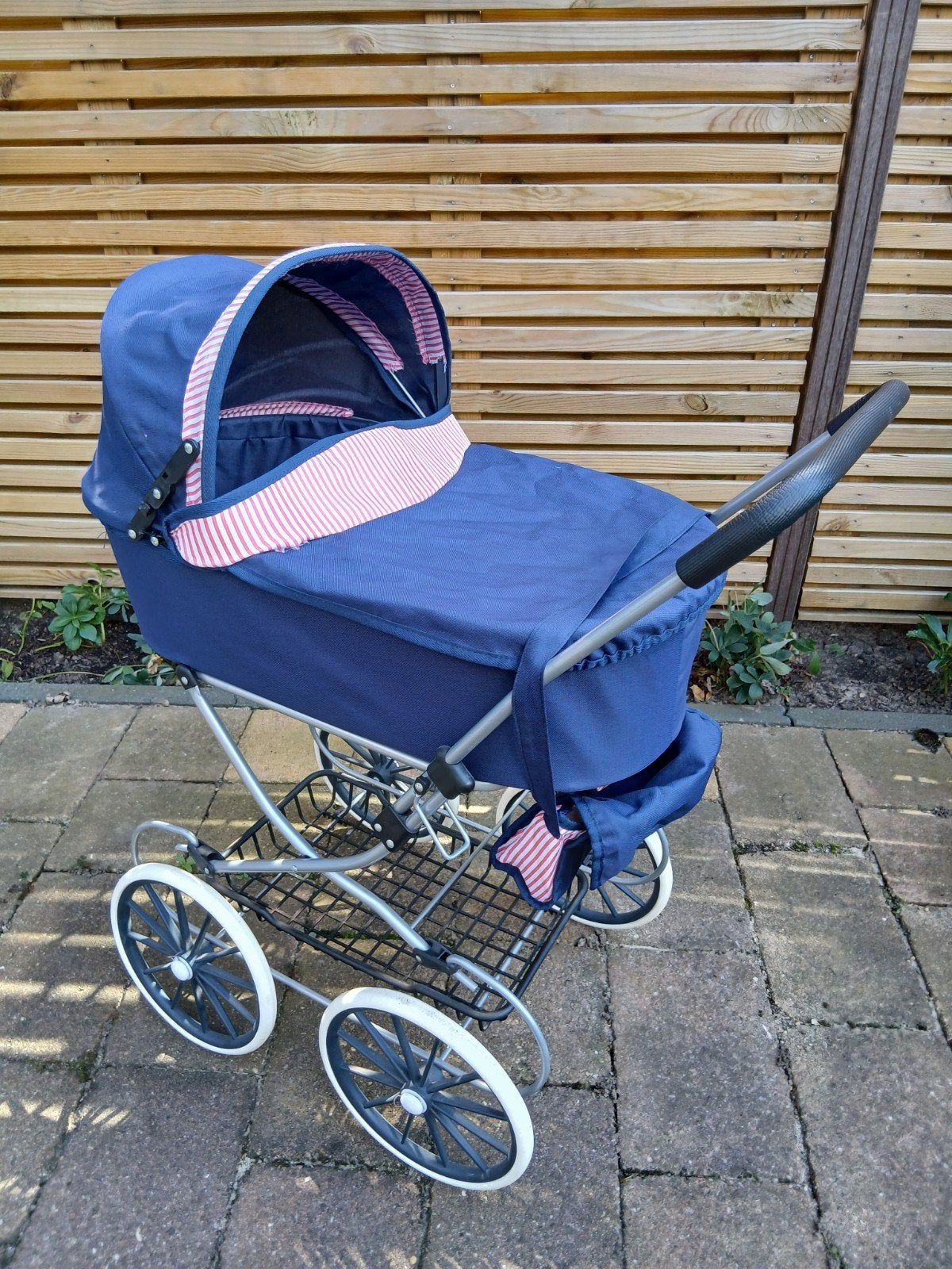 Poppenwagen ouderwets model, Ophalen, Gebruikt, Babypop