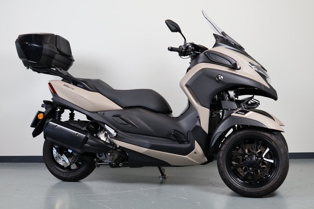 Yamaha TRICITY 300 (bj 2022), Motoren, Scooter, Klantenservice@yamaha-motor.nl, Koolhovenlaan 101
1119 NC  Schiphol-Rijk, NL, 12 t/m 35 kW