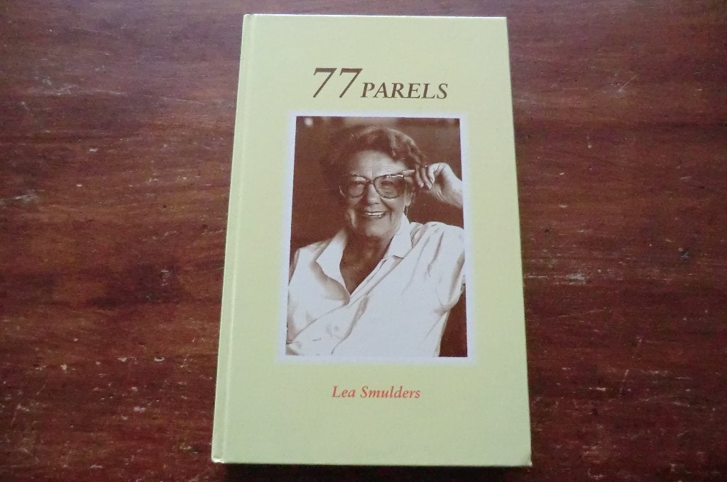 boek - Lea Smulders - 77 parels / Den Bosch, Boeken, Ophalen of Verzenden, 20e eeuw of later, Gelezen