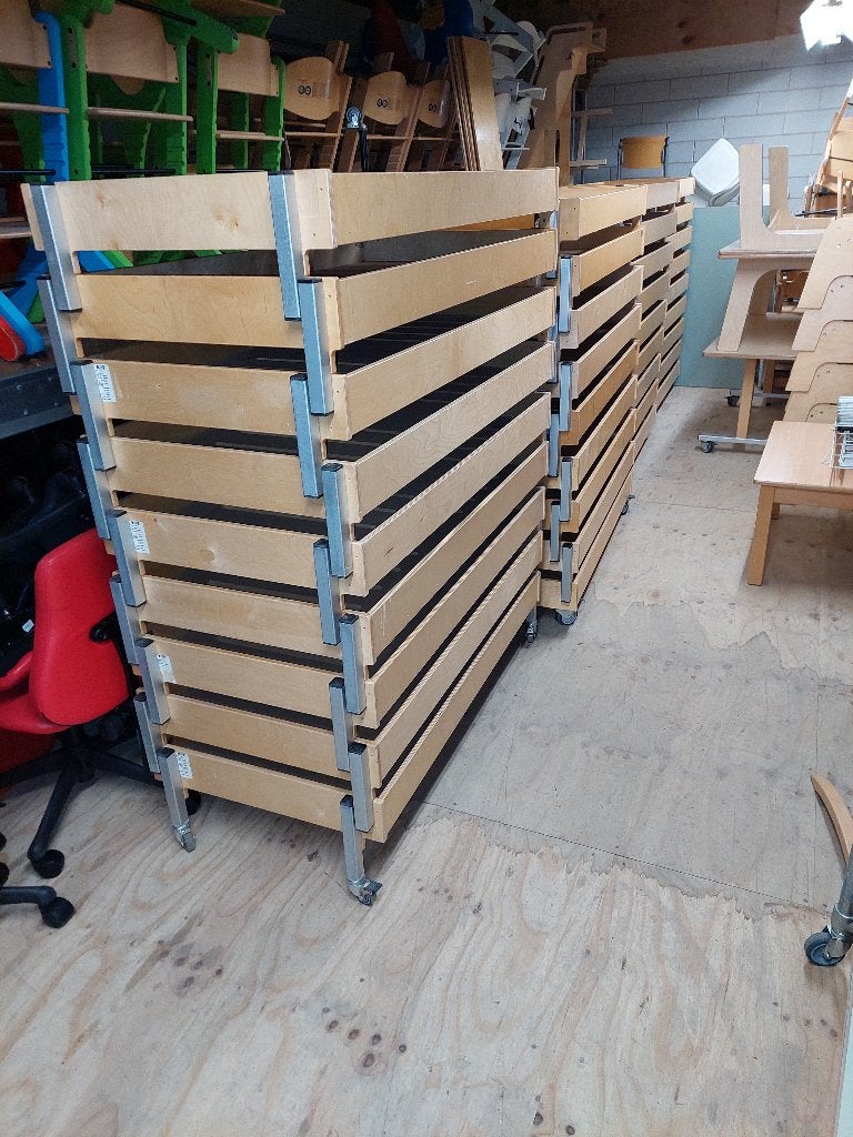 30x Kids-F rustbed / stretcher / kinderopvangbed (3x10st), Ophalen of Verzenden, Zo goed als nieuw, Minder dan 140 cm, Minder dan 70 cm