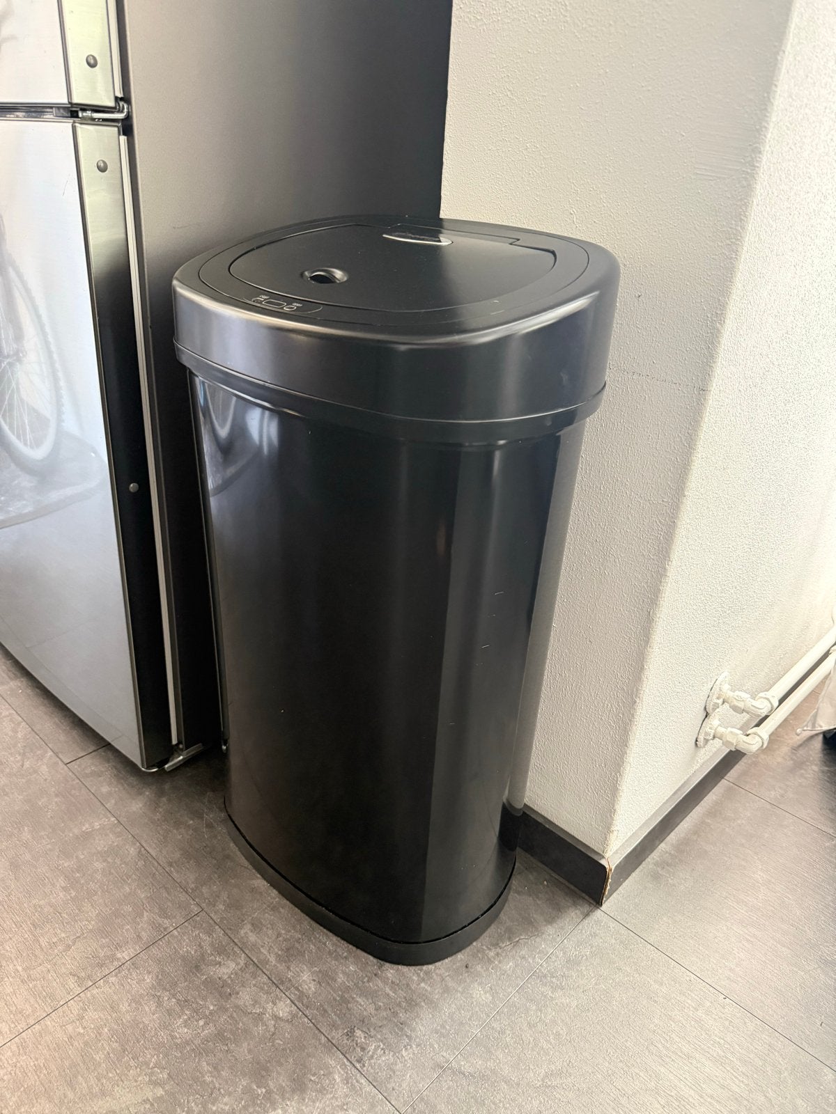 Zwarte Prullenbak met Sensor - Zo goed als nieuw, Ophalen, 50 – 75, Kunststof, 40 liter of meer