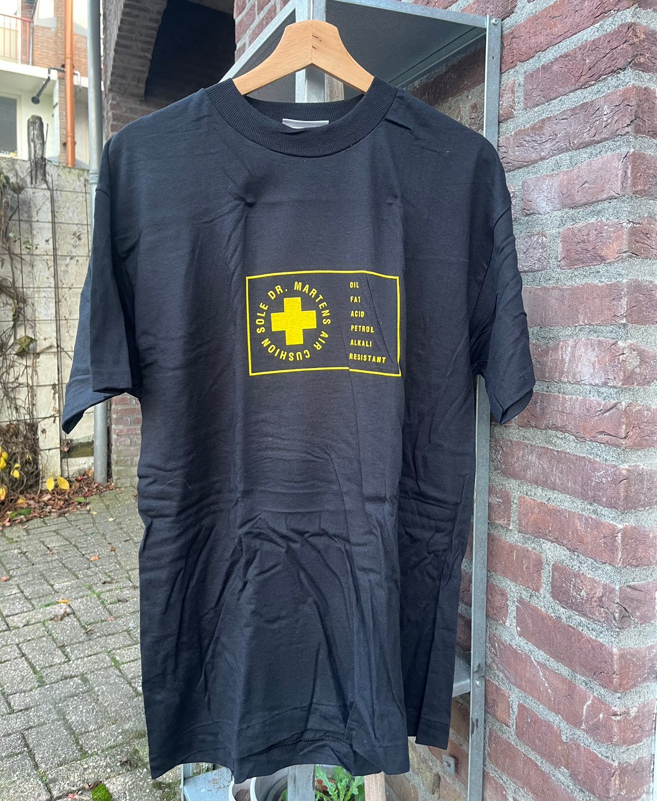 Dr. Martens 90’s vintage shirt maat L, Maat 52/54 (L), Dr. Martens, -, Zwart