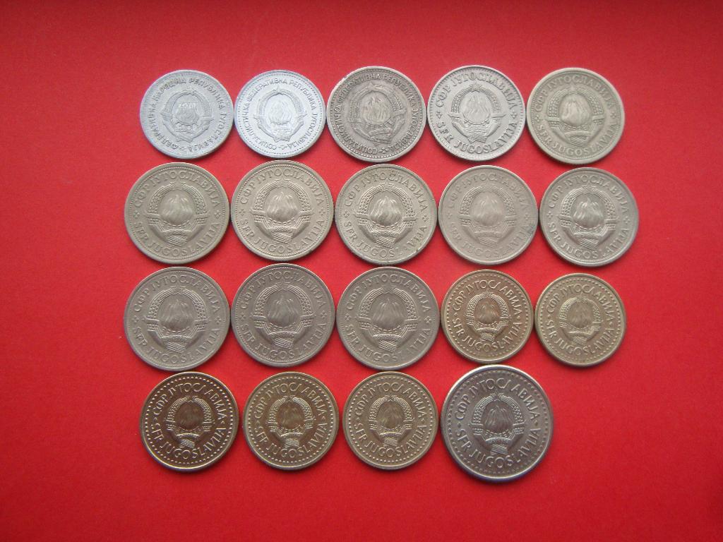 Joegoslavië setje munten 1 Dinar 1953 / 1990., Verzenden, Joegoslavië, Setje