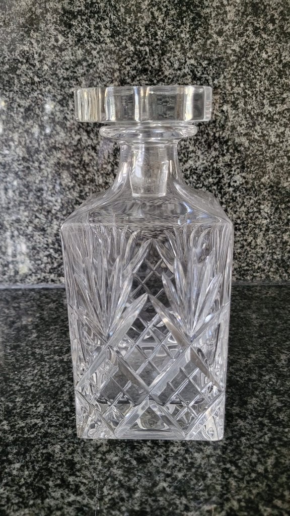Kristal gegraveerde whiskey karaf hoogte 20,7 cm, Ophalen of Verzenden