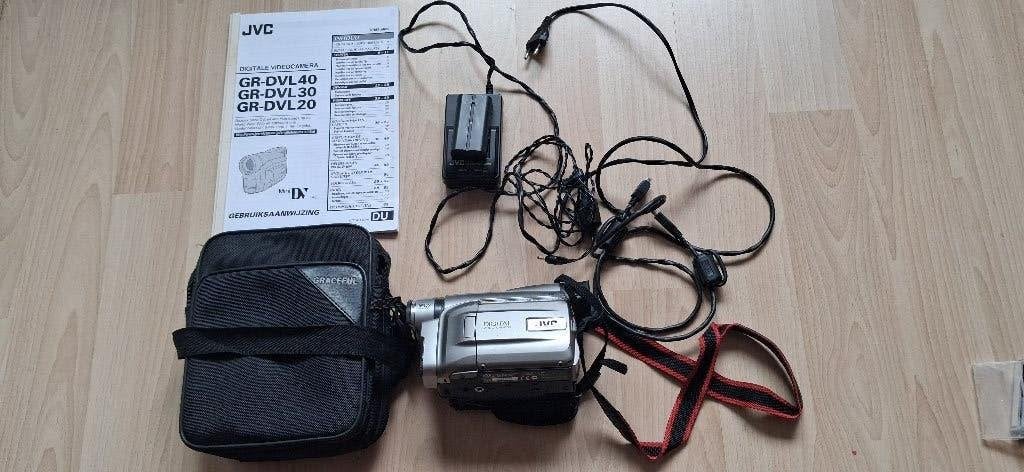 JVC GRDVL 20 DV DIGITALE CAMCORDER, Ophalen, Gebruikt, JVC, 20x of meer