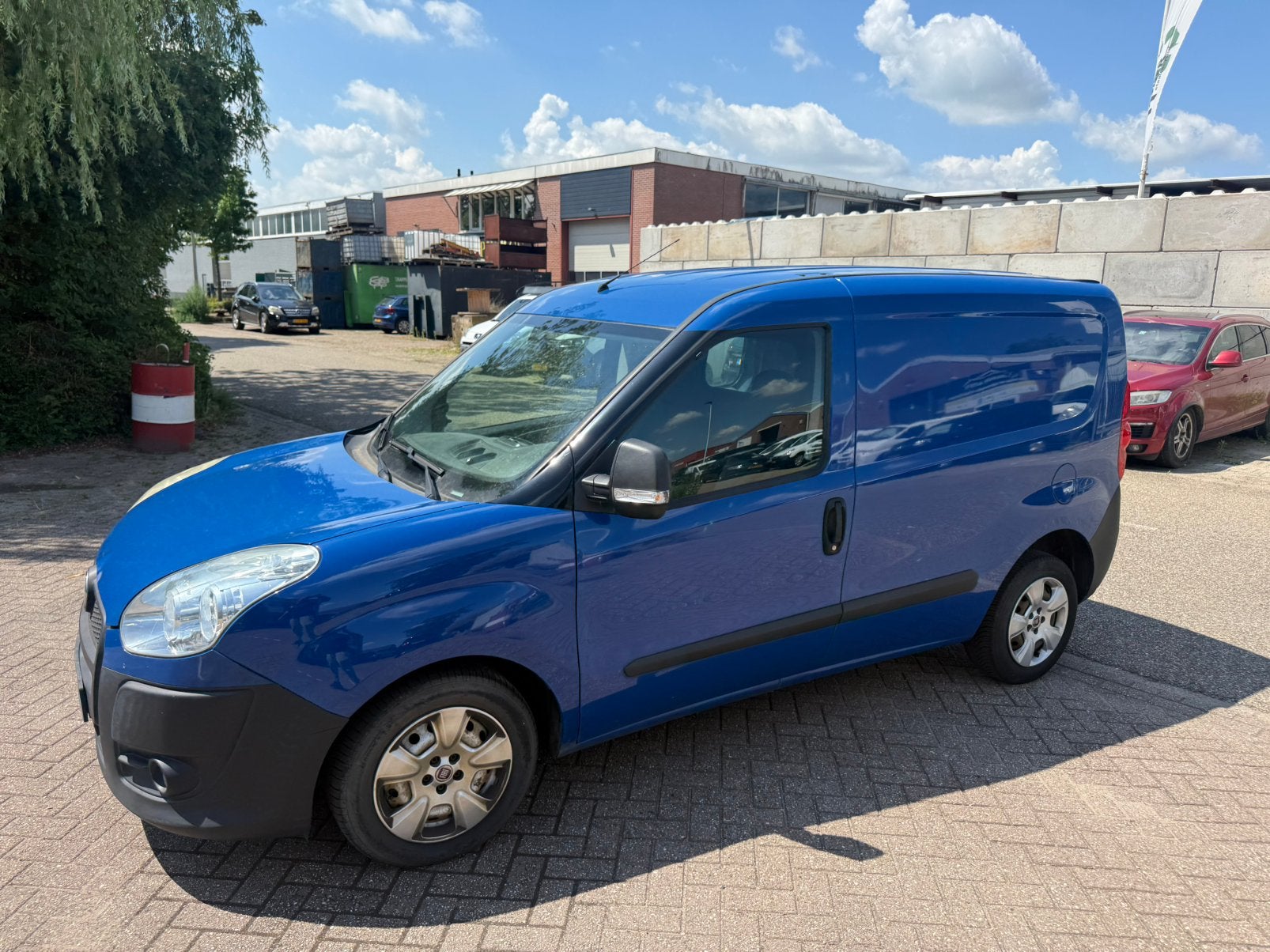 Fiat Doblo C 1.6 2014 105 pk., Auto's, Bestelauto's, Voorwielaandrijving, Euro 5, Stof, 4 cilinders