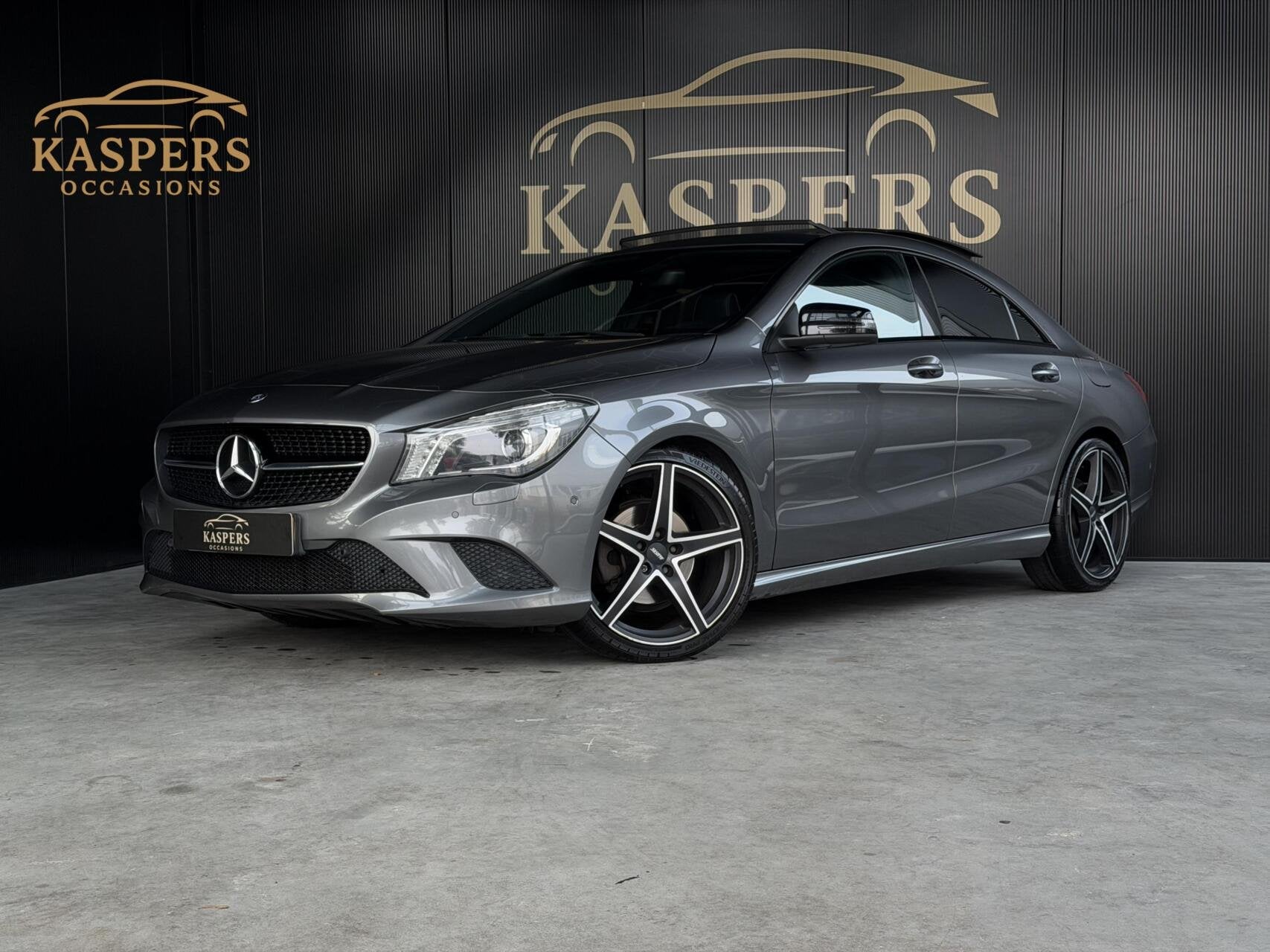 Mercedes CLA klasse 200 |Airco|Pano|Night|Xenon|Stoel verw|, Gebruikt, Euro 6, 715 kg, Bi-Xenon koplampen