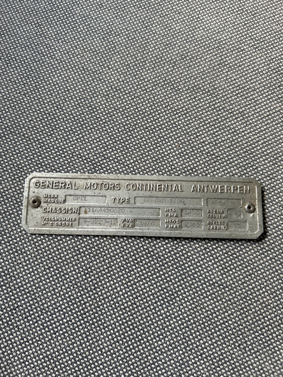 Opel Typeplaatje General Motors Continental Antwerpen, Auto-onderdelen, Overige Auto-onderdelen, Ophalen of Verzenden, Gebruikt