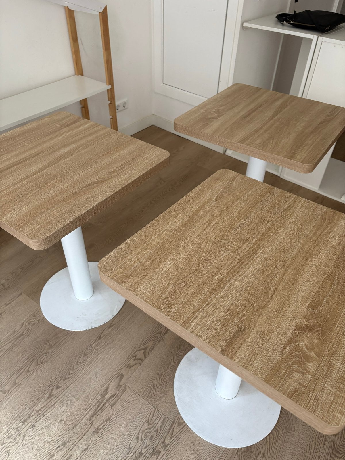 Set van 3 vierkante houten tafels met metalen onderstel, Ophalen, Gebruikt, Vierkant, Hout