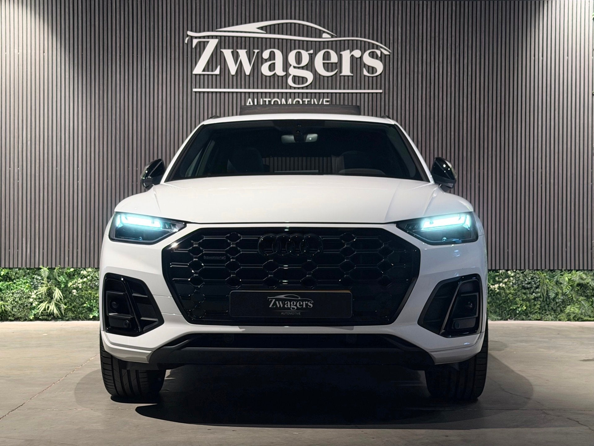 Audi Q5 50 TFSI e S edition Competition | Quattro | Pano | S, Auto's, Automaat, Dealer onderhouden, Gebruikt, 4 cilinders