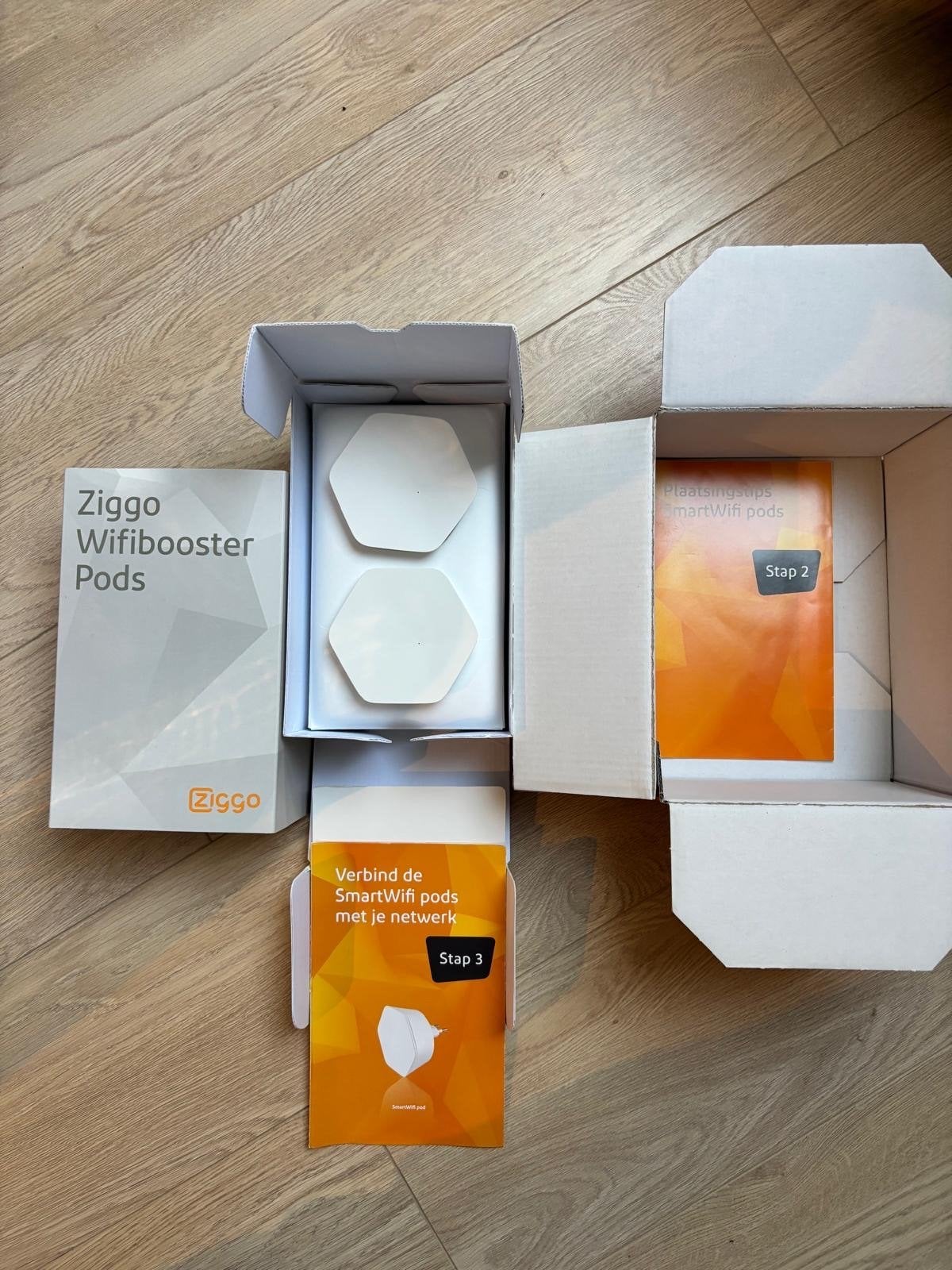 Nieuw Ziggo Wifibooster Pods - SmartWifi pods (2 stuks), Ophalen, Zo goed als nieuw