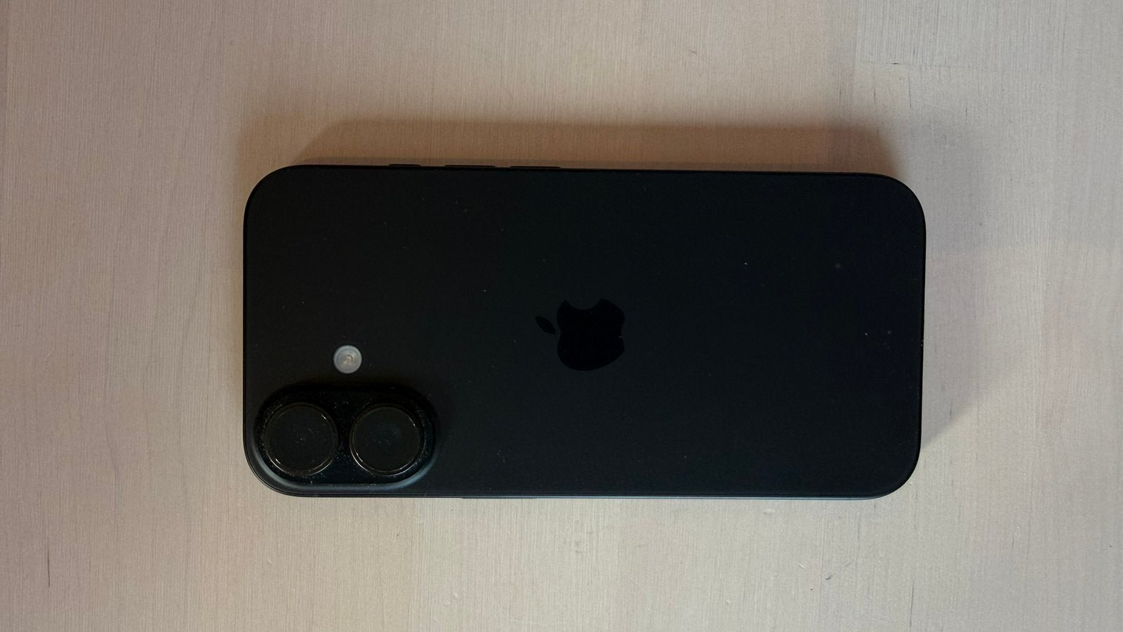 Foto 4 van Iphone 16 128gb